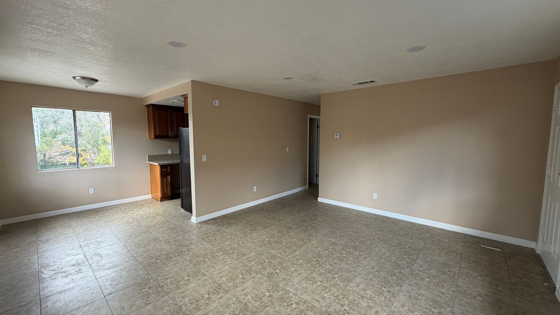 San Bernardino Apartment: 1447 Pumalo St - Unit 14