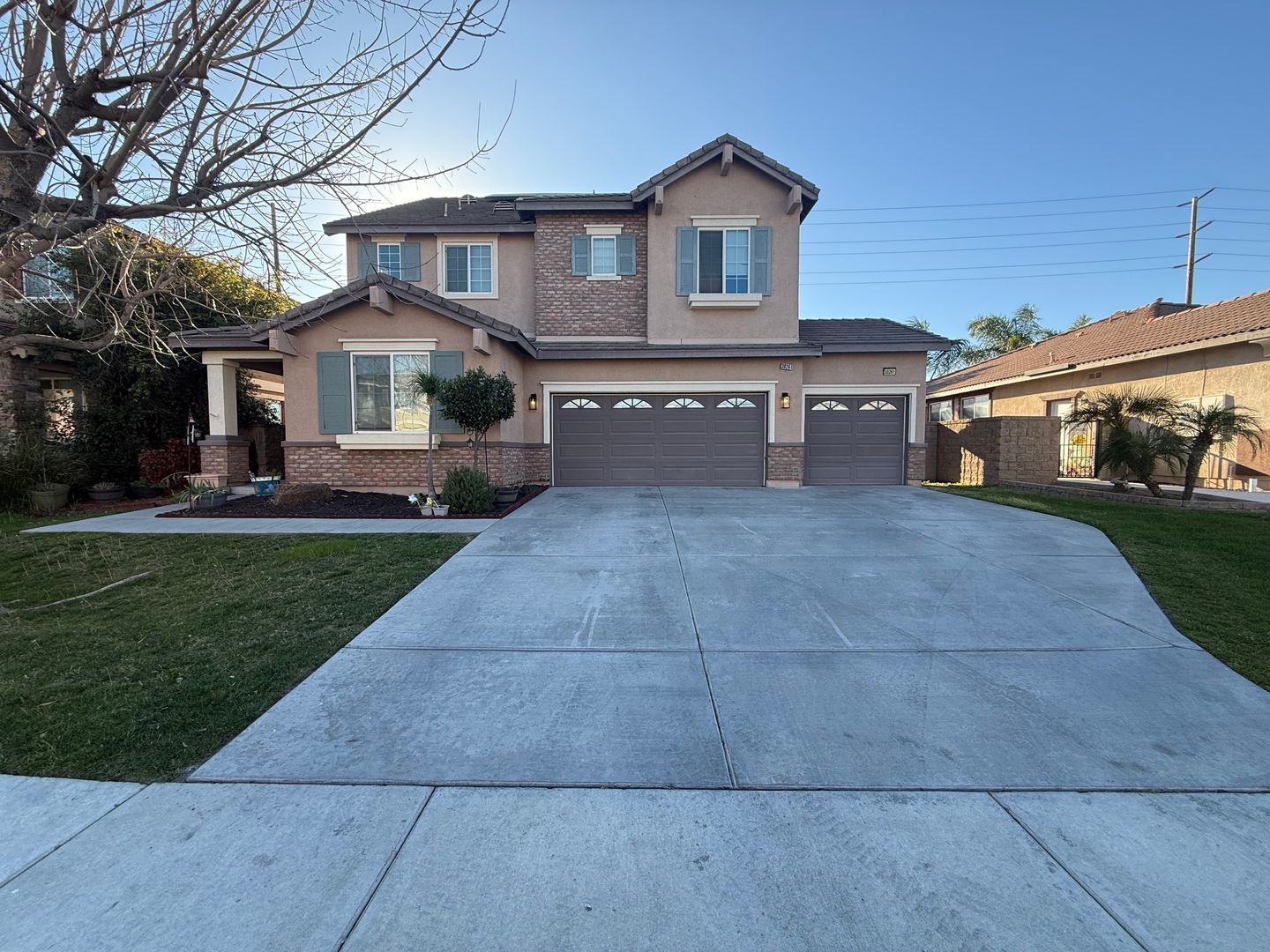 Menifee House: 30261 Tattersail Way