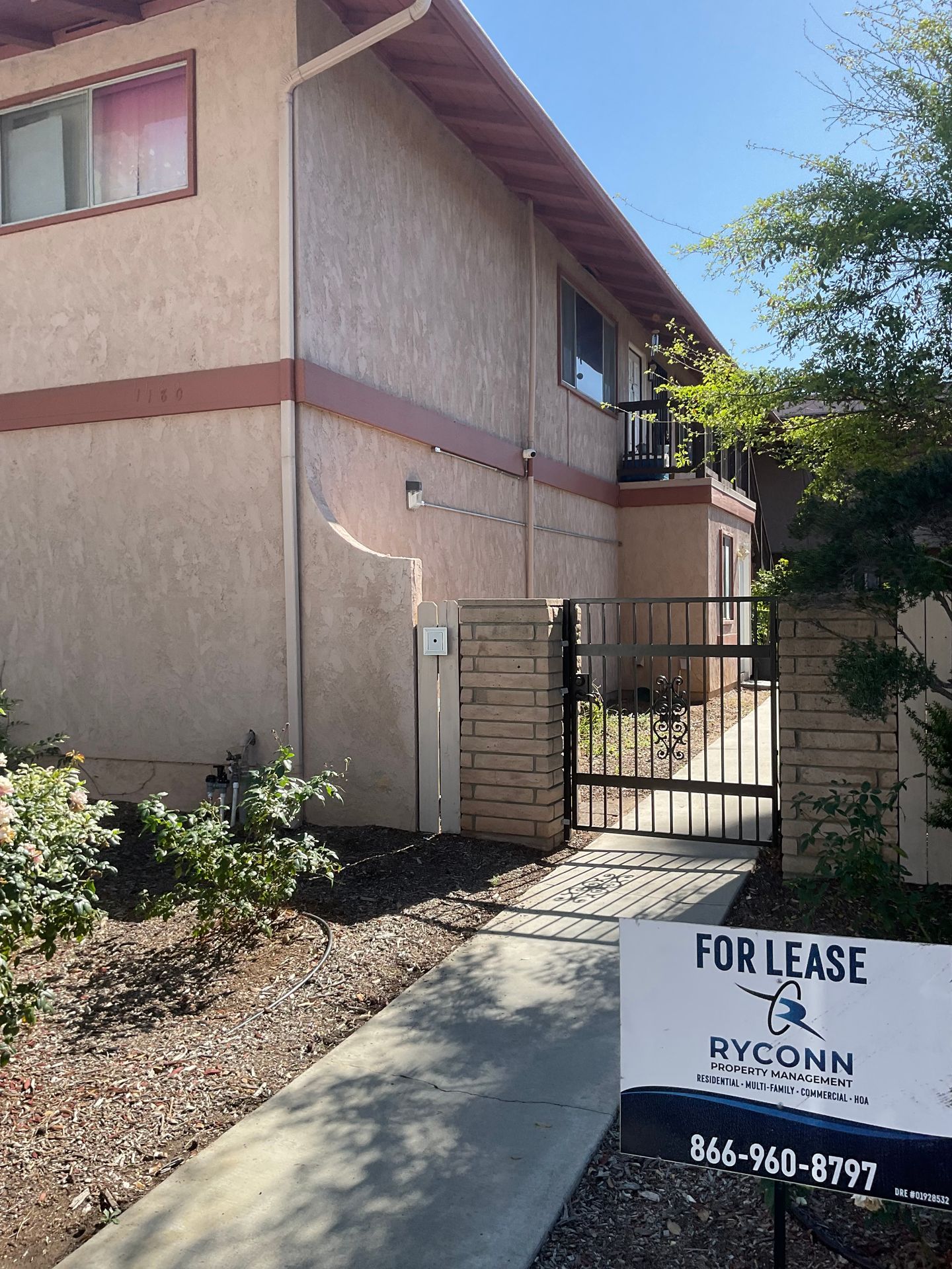 Riverside Apartment: 1180 Central Ave  - 1180 Central Ave #4