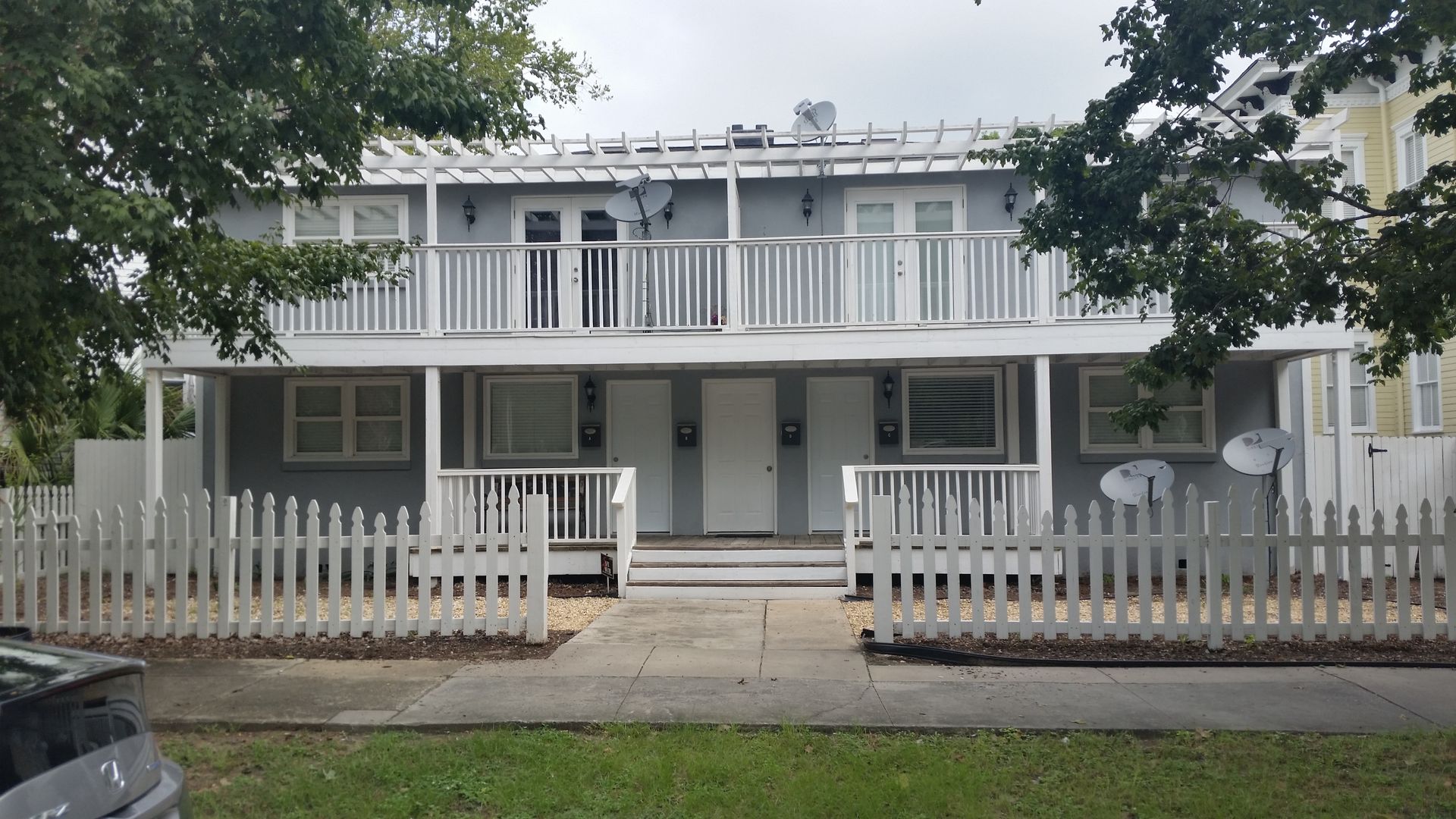 Savannah Apartment: 414 Park Ave #A East-down left