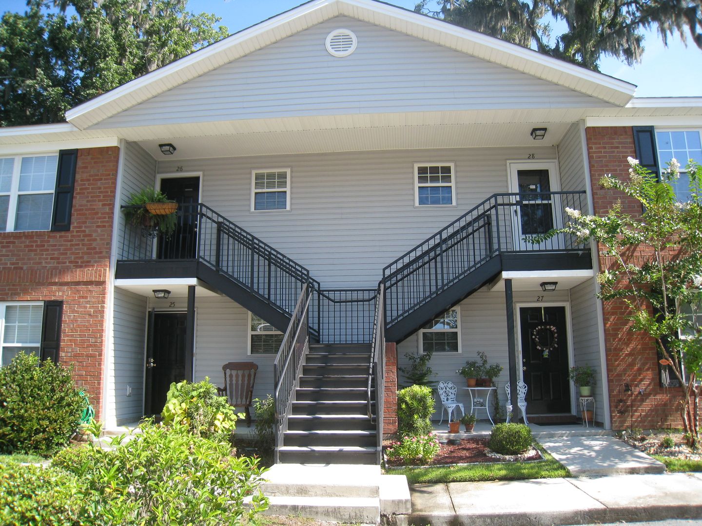 Savannah House: 310 Tibet Ave #28