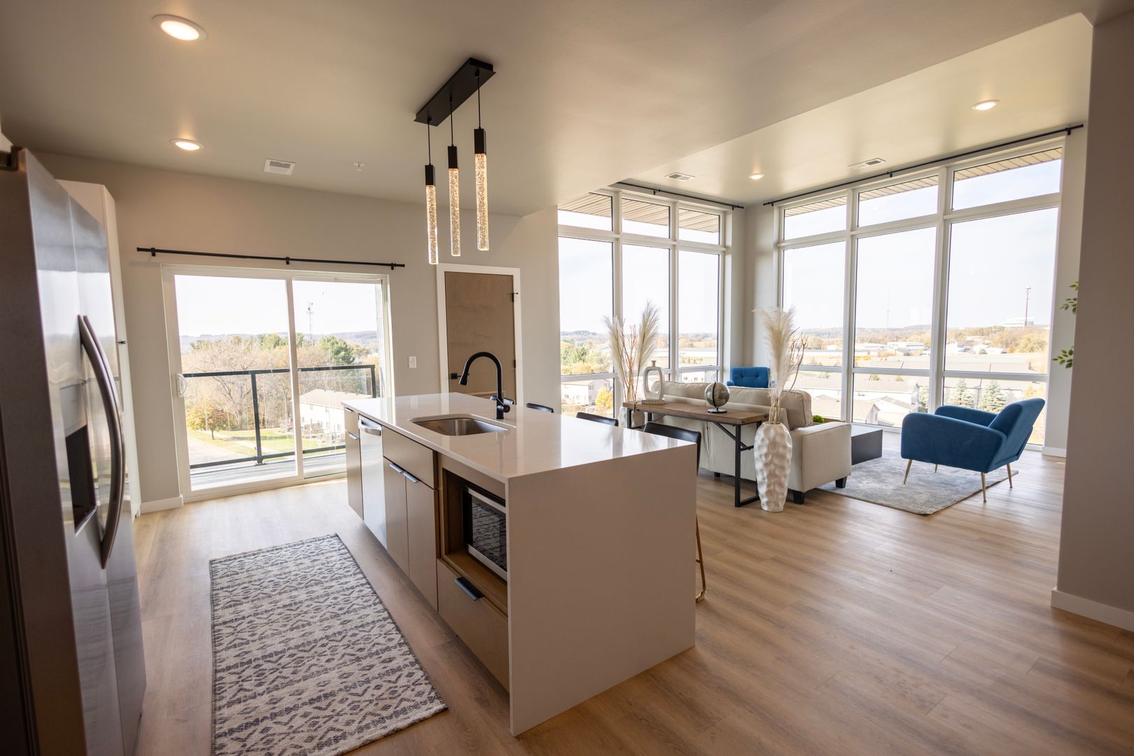 Eau Claire Apartment: 1233 W. Hamilton Ave