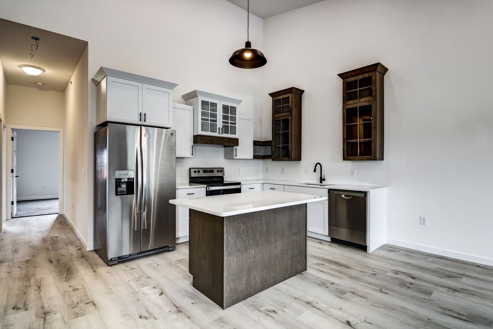 Altoona Apartment: 1270 3rd St E.