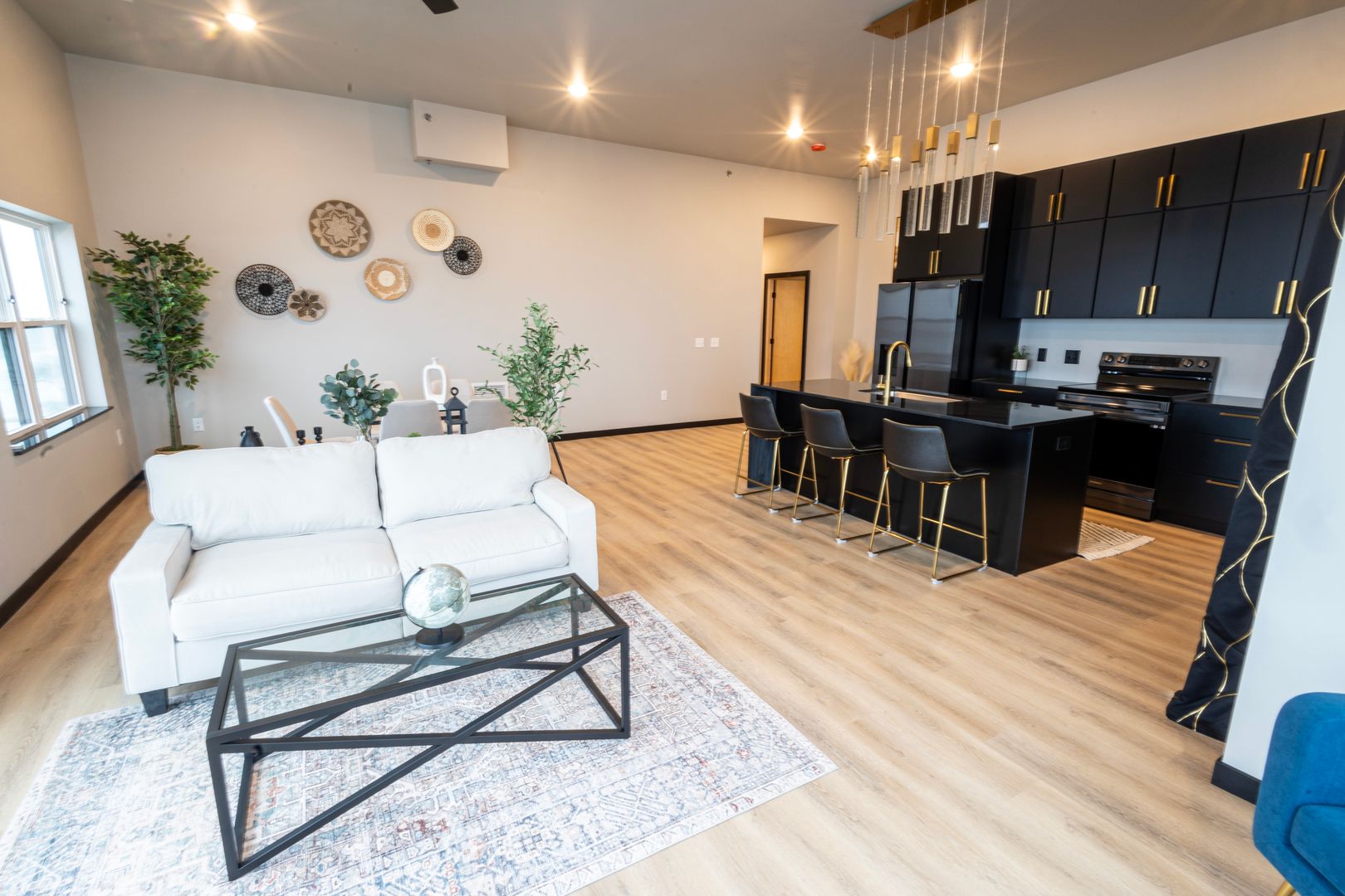 Eau Claire Apartment: 2775 Patrick John Dr.