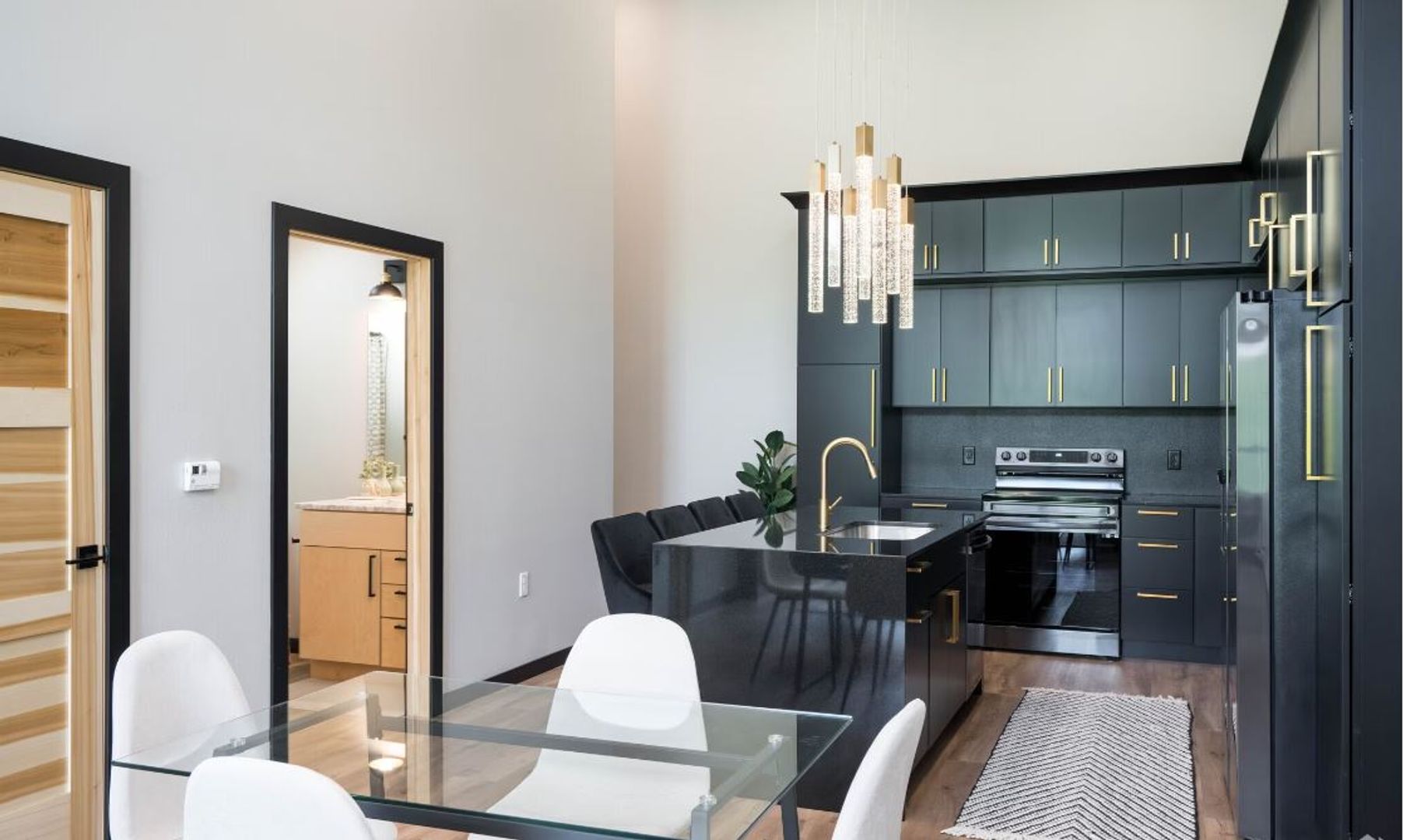 Eau Claire Apartment: 2775 Patrick John Dr.