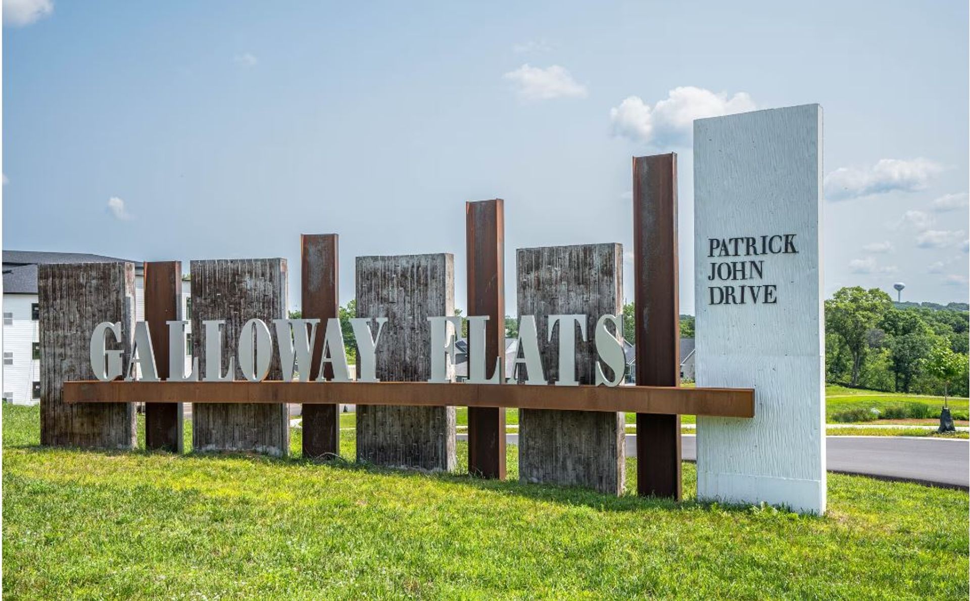 Eau Claire Apartment: 2755 Patrick John Drive