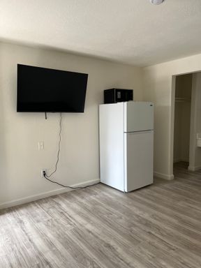 555 N. Stewart St. #227