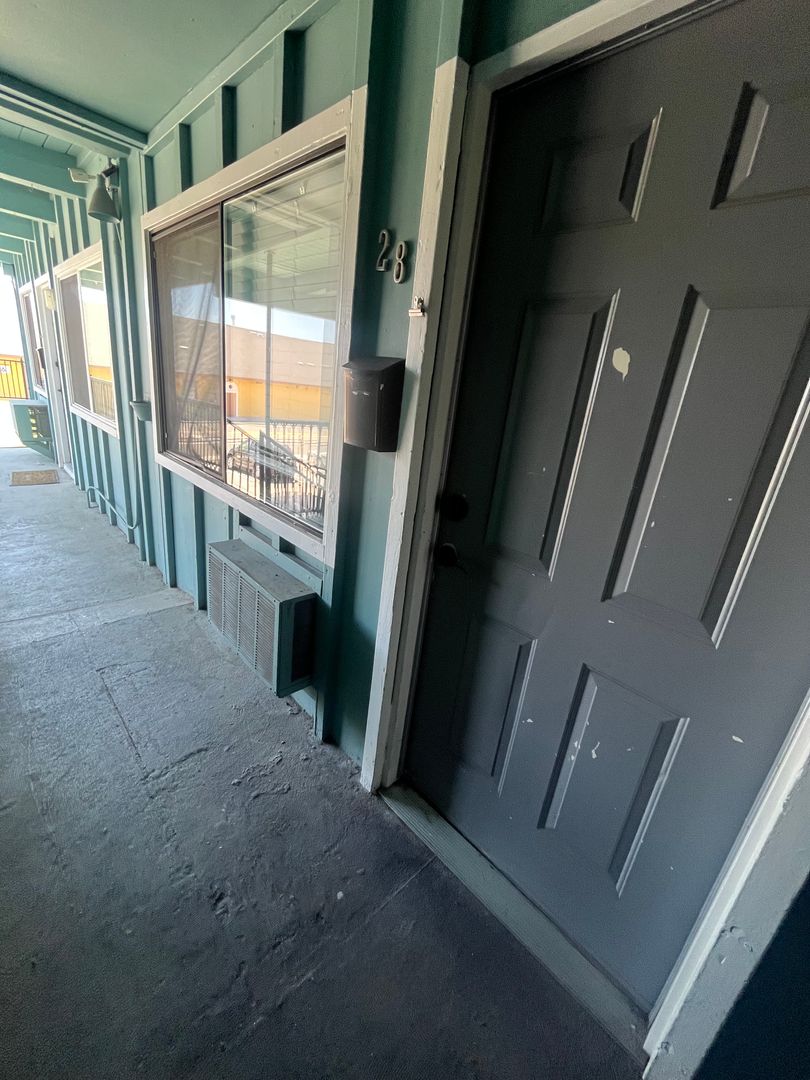 Carson City Apartment: 801 N. Carson St.