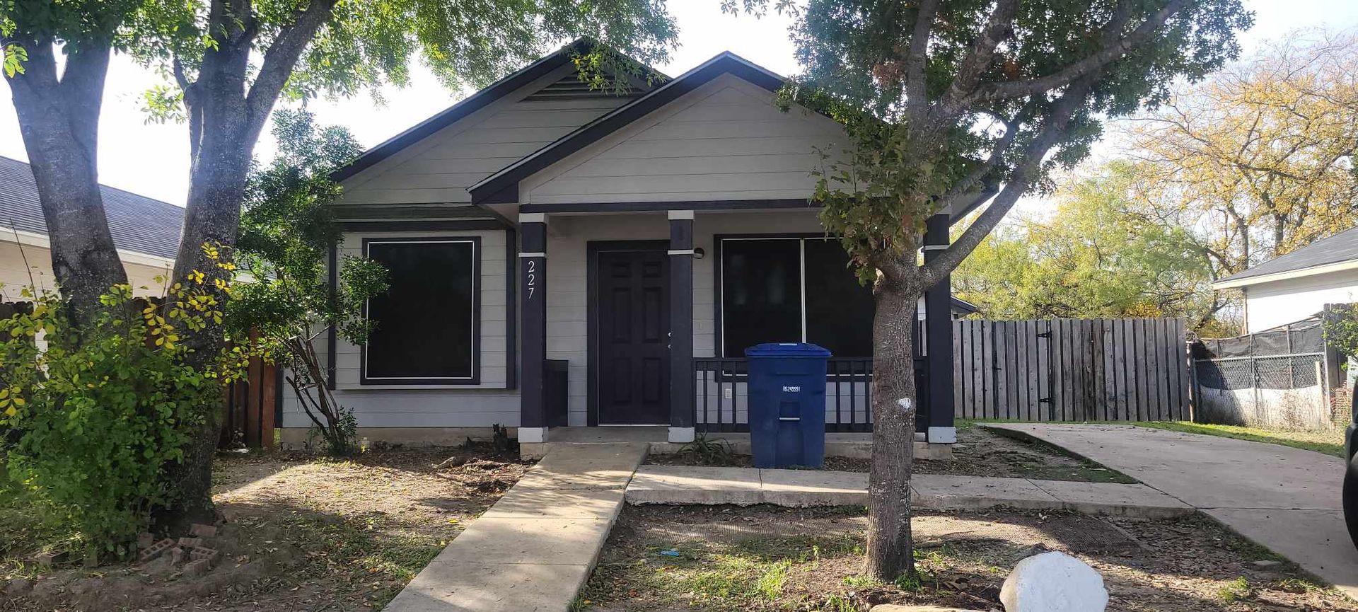 San Antonio Apartment: Various Sites