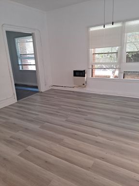 2 months Free Large Studio Western & 3rd street – photo 1