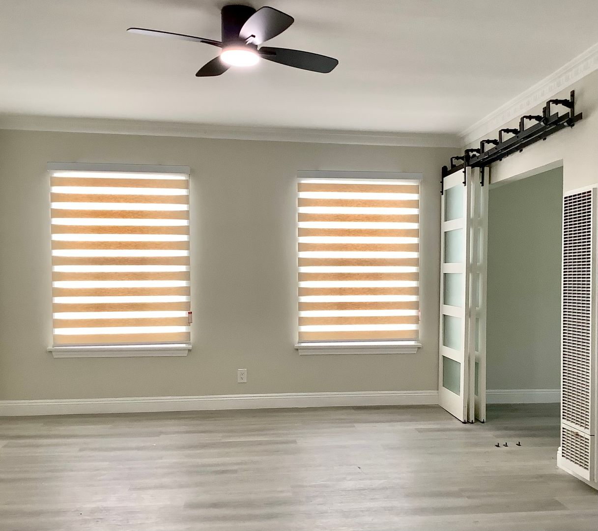 West Hollywood Apartment: 1316 Havenhurst Drive