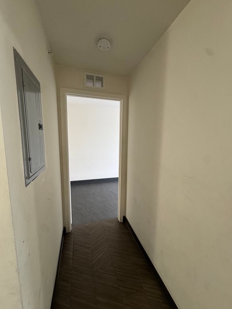 Minneapolis Apartment: 2900 Pleasant Ave. S.