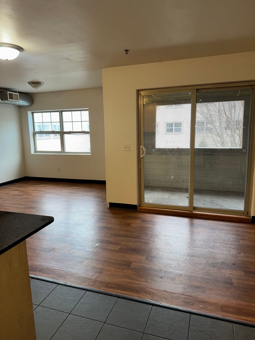 Minneapolis Apartment: 2848 Pleasant Ave. S.