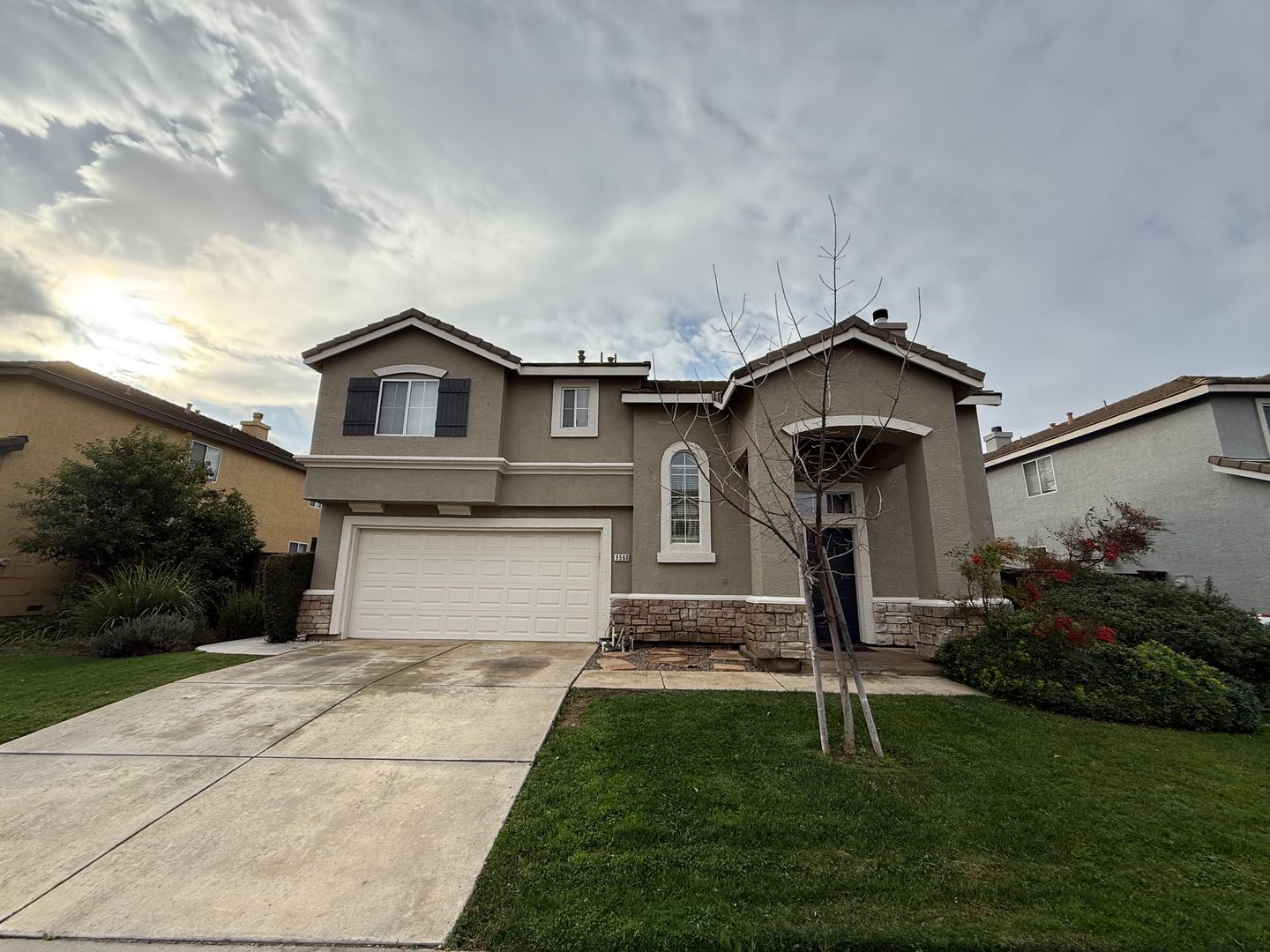 Elk Grove House: 9560 Diamond Point Lane