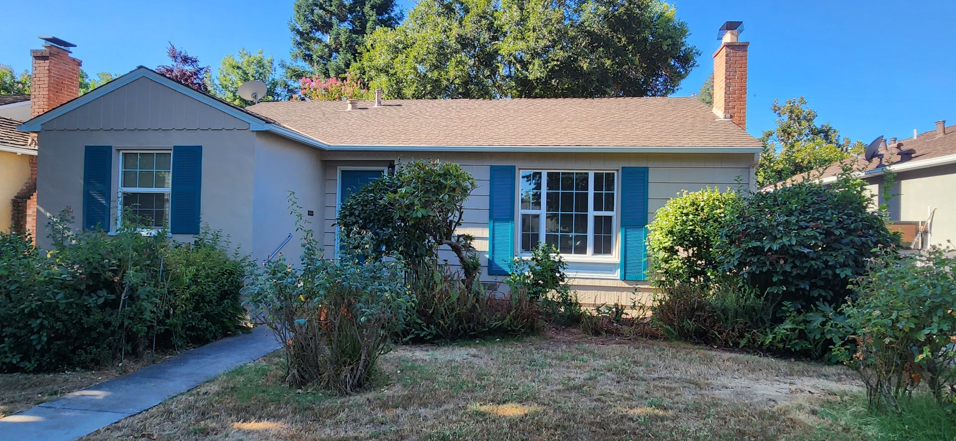 Sacramento House: 1300 Perkins Way