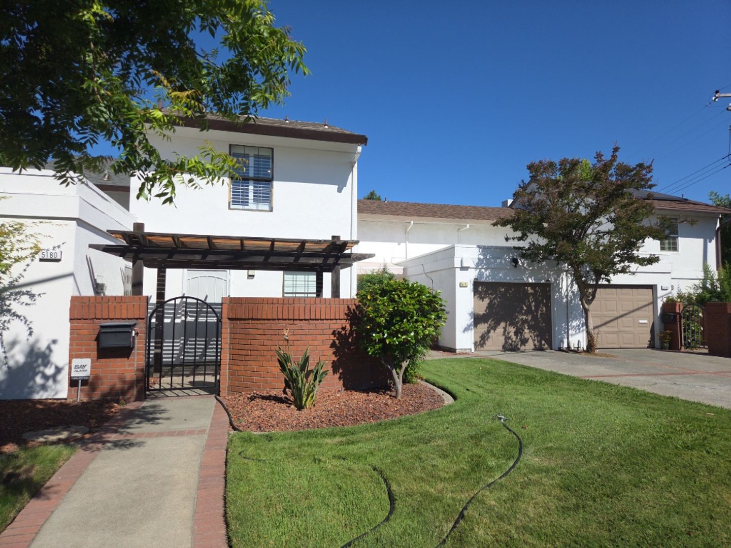 Sacramento House: 5170 Riverside Blvd.