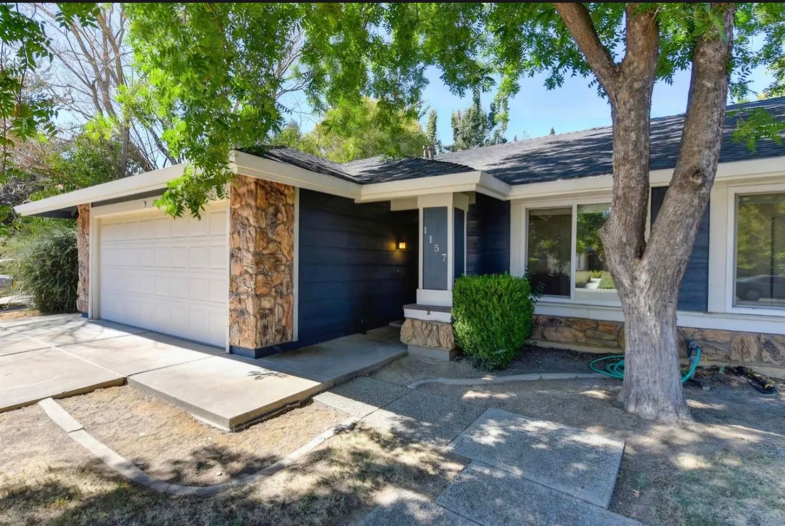 Sacramento House: 1157 Socorro Way^^