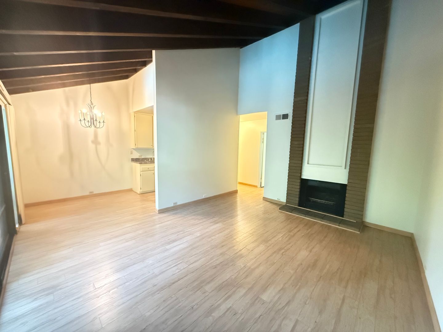 Sacramento Condo: 2203 Woodside Lane #14