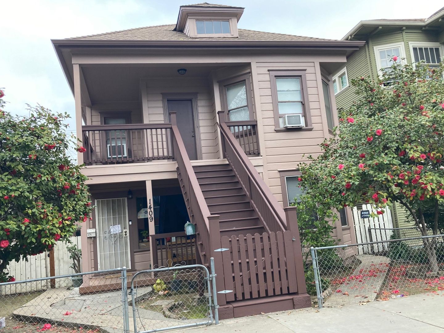 Sacramento Multiplex: 1409 1/2 E Street