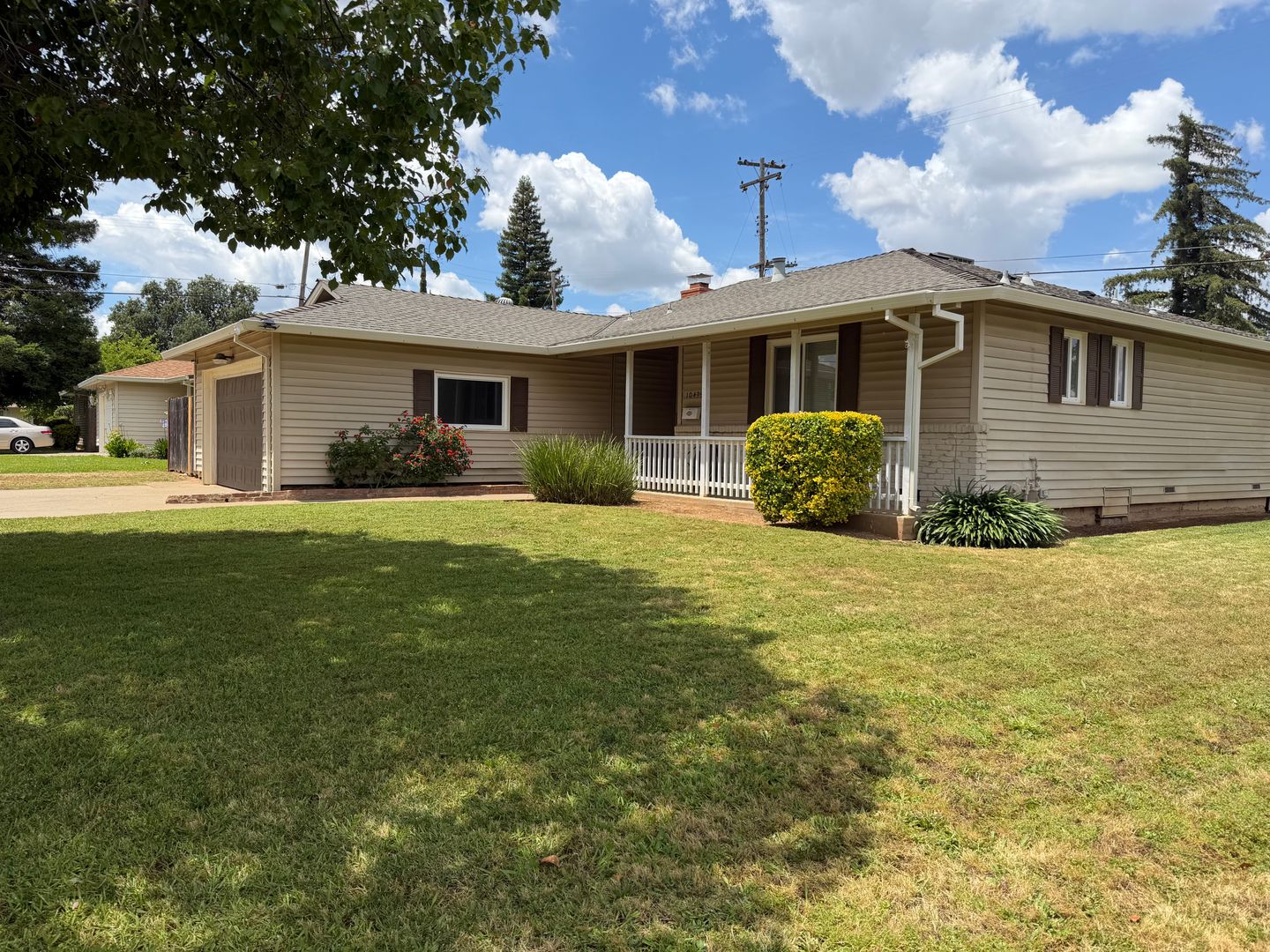 Rancho Cordova House: 10495 Malaga Way^^
