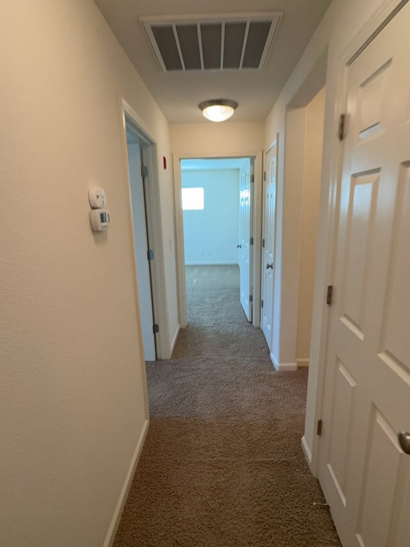 204 Blossom Rock Ln, Folsom, CA 95630