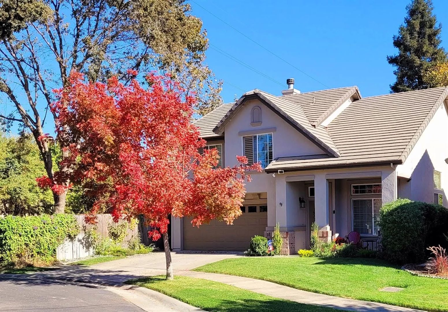 Sacramento House: 28 Crossley Court