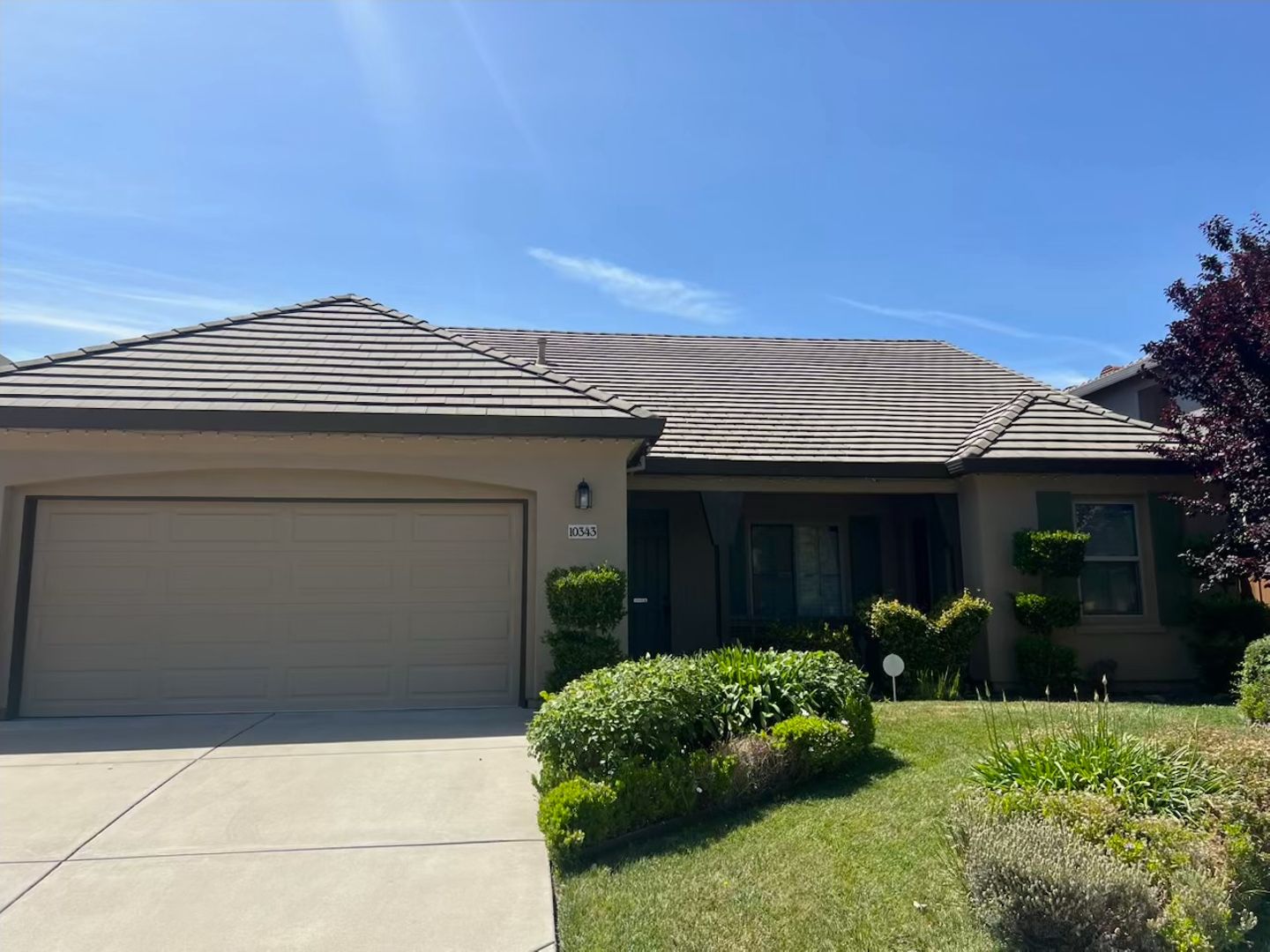 Elk Grove House: 10343 Jennick Way