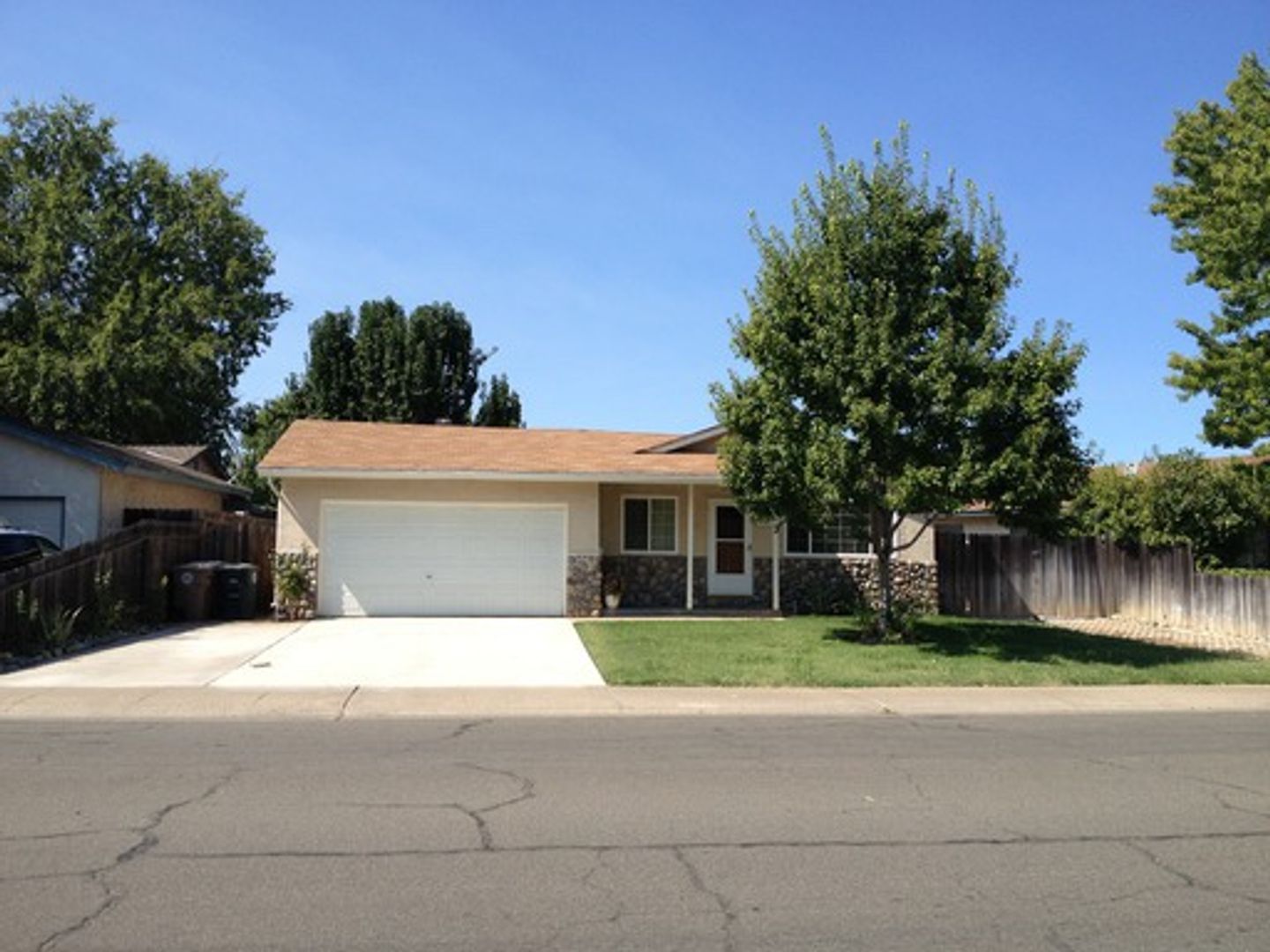 Elk Grove House: 9328 Lujan Dr.
