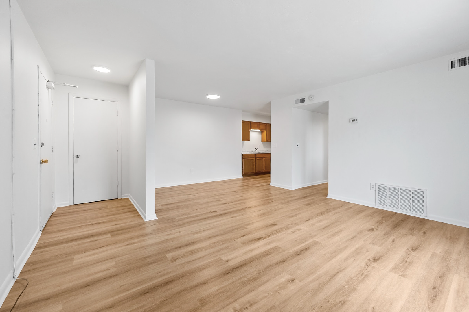 Christiansburg Apartment: 9 Overlook Dr.