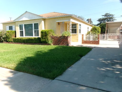 Charming 3-bedroom, 2-bath home in Bellflower – photo 1