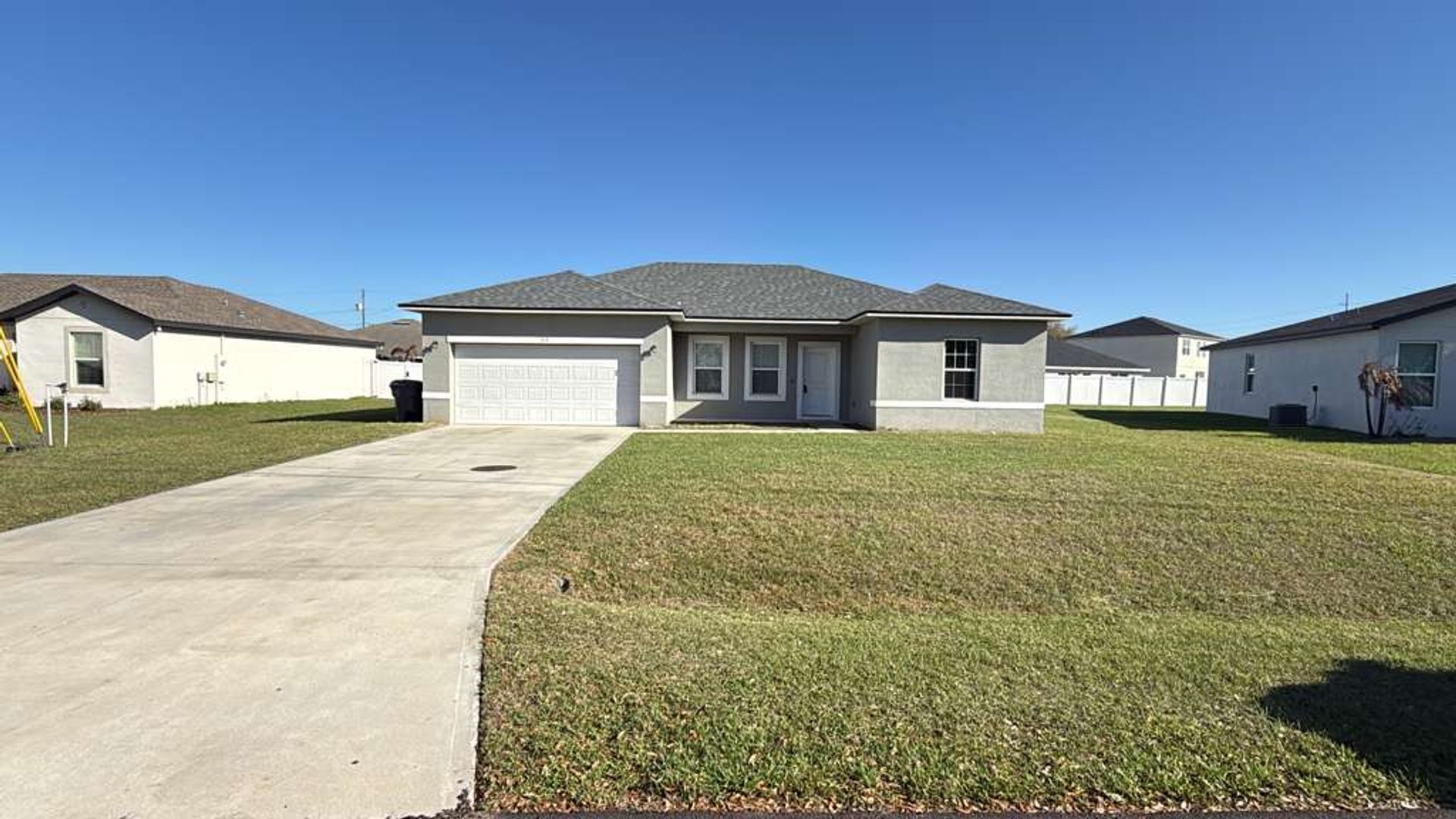 Poinciana House: 213 Cimarron Dr
