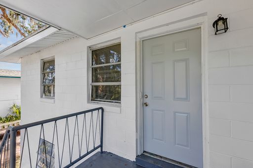 Discover Coastal Living at Its Finest: 751 Bellevue Unit 3, Daytona Beach - Your Dream Home Awaits! – photo 1