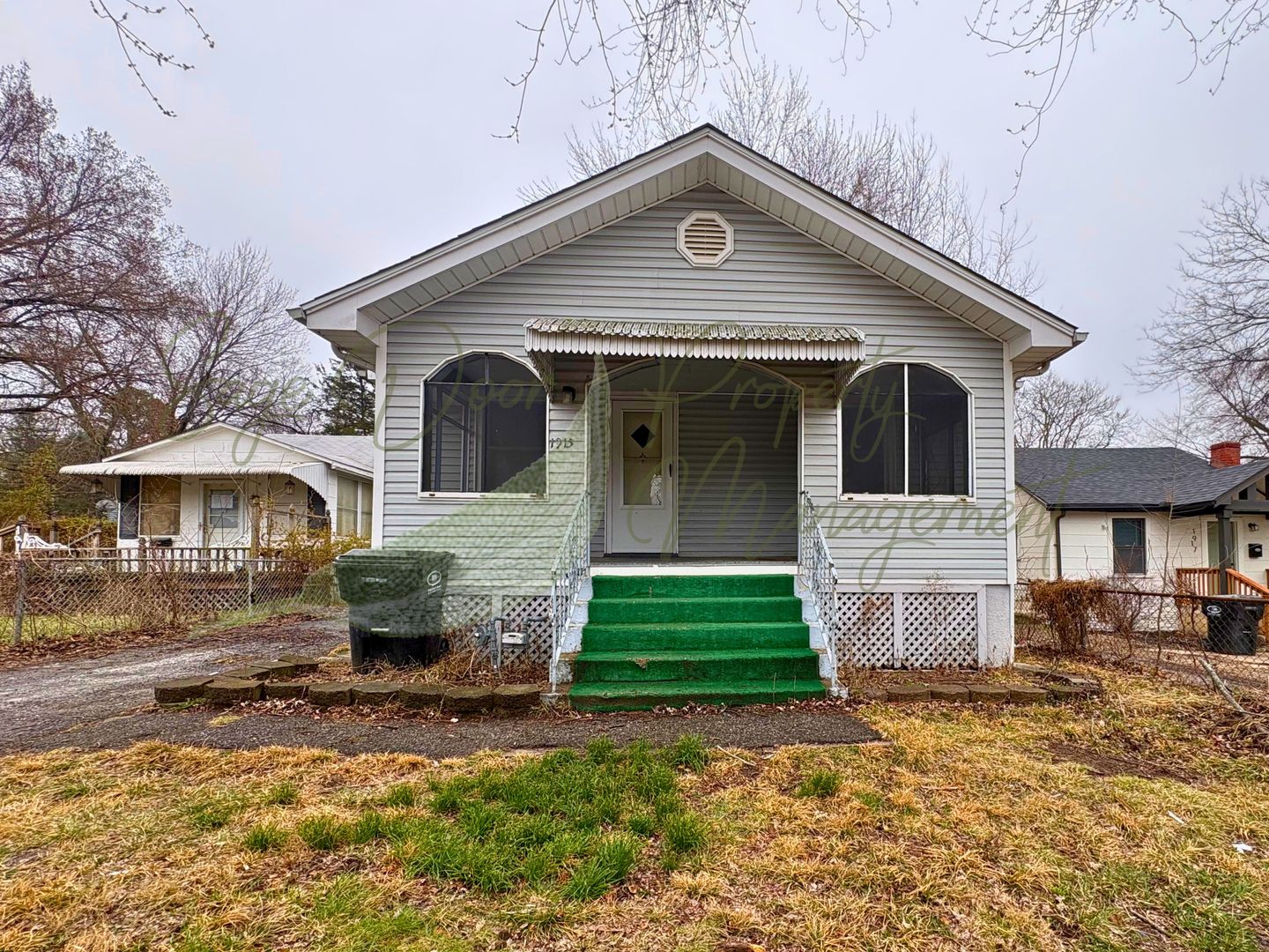 Independence House: 1915 S Arlington Ave