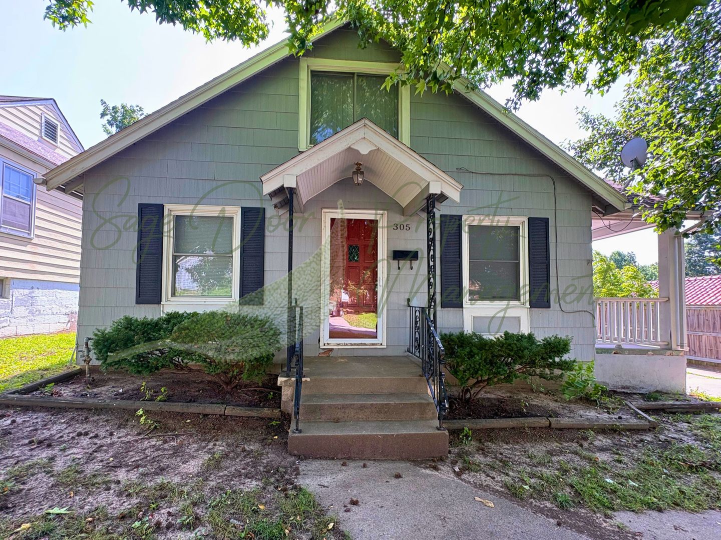 Independence House: 305 N. Crysler Ave