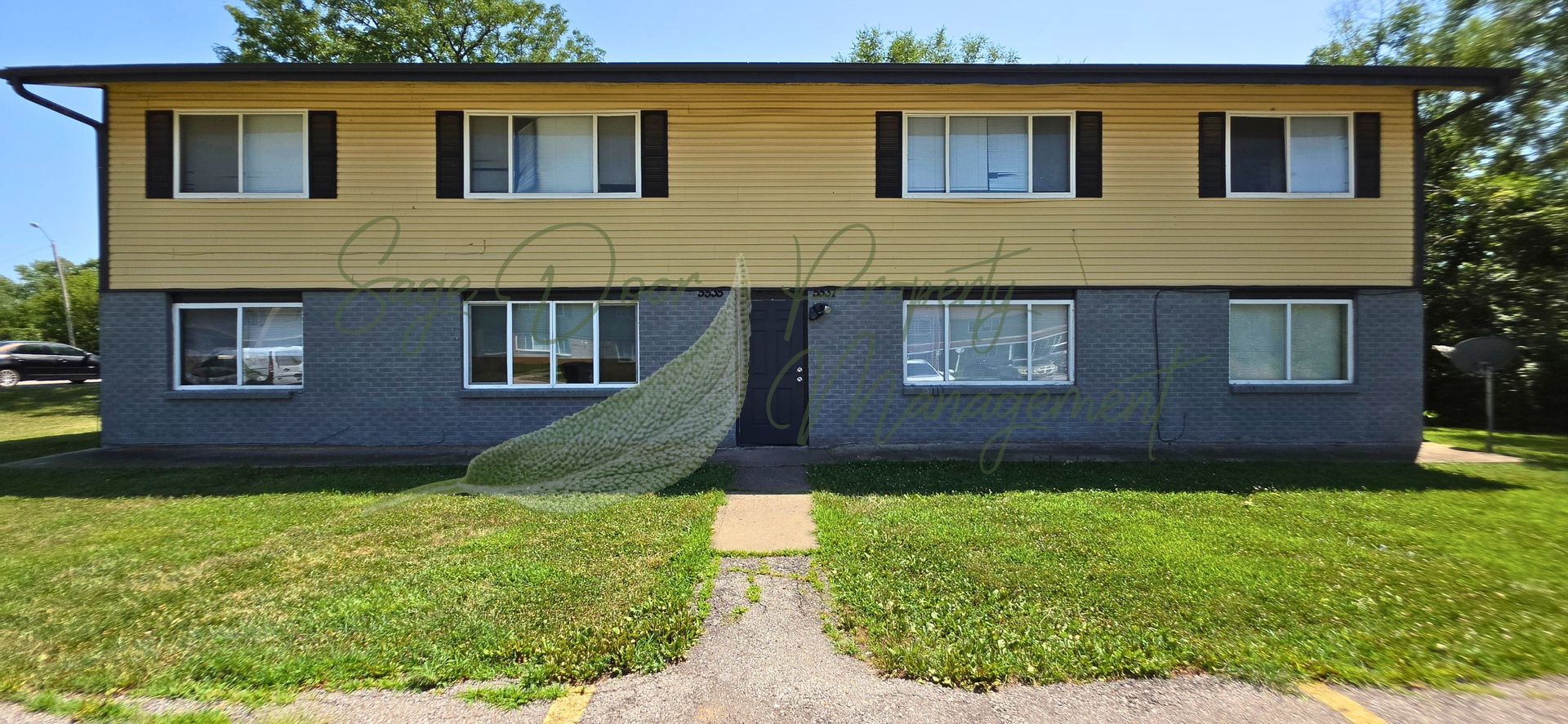 Kansas City Apartment: 5535-5537 Freeman Ave