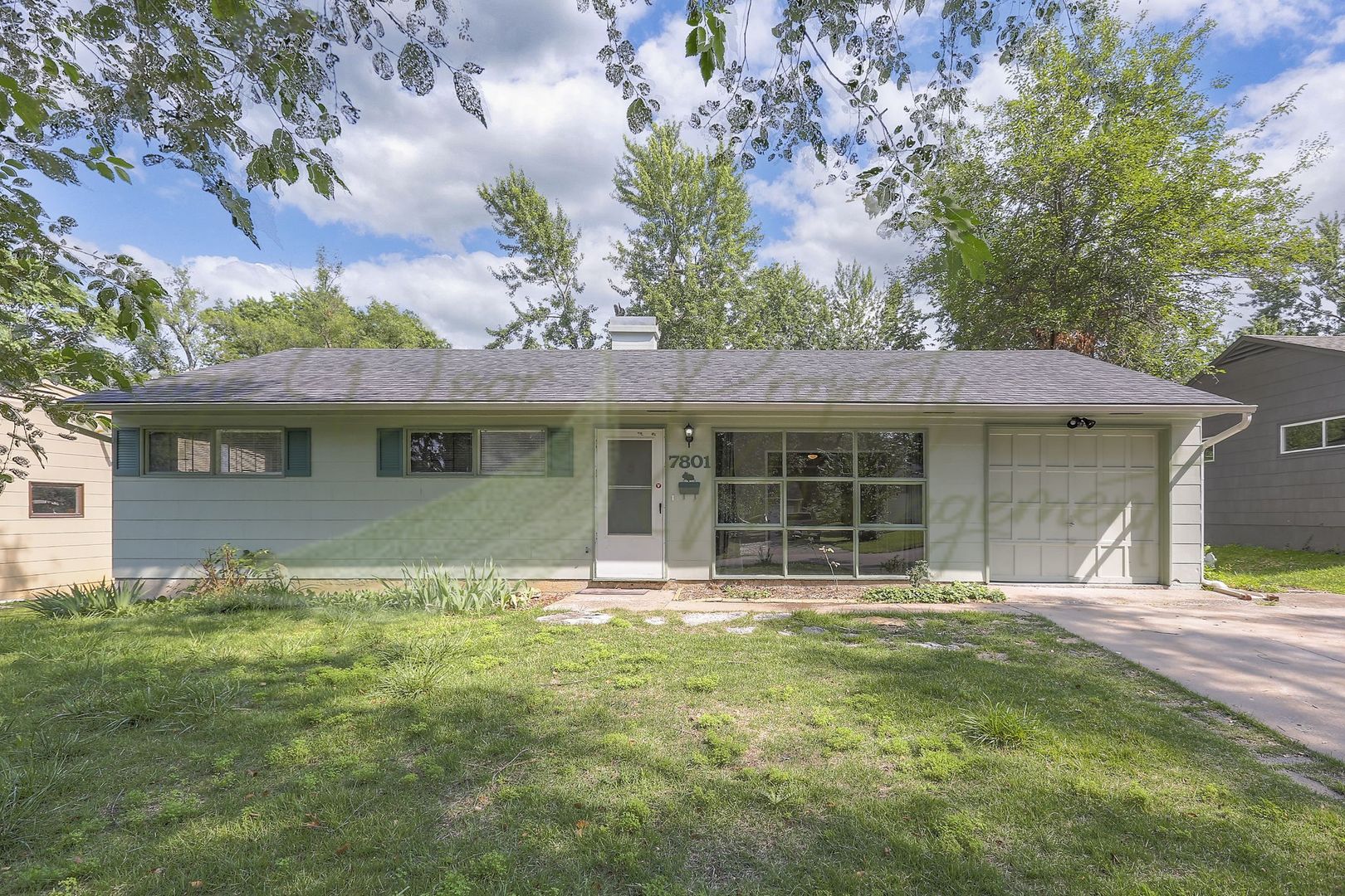 Kansas City House: 7801 East 113 Street