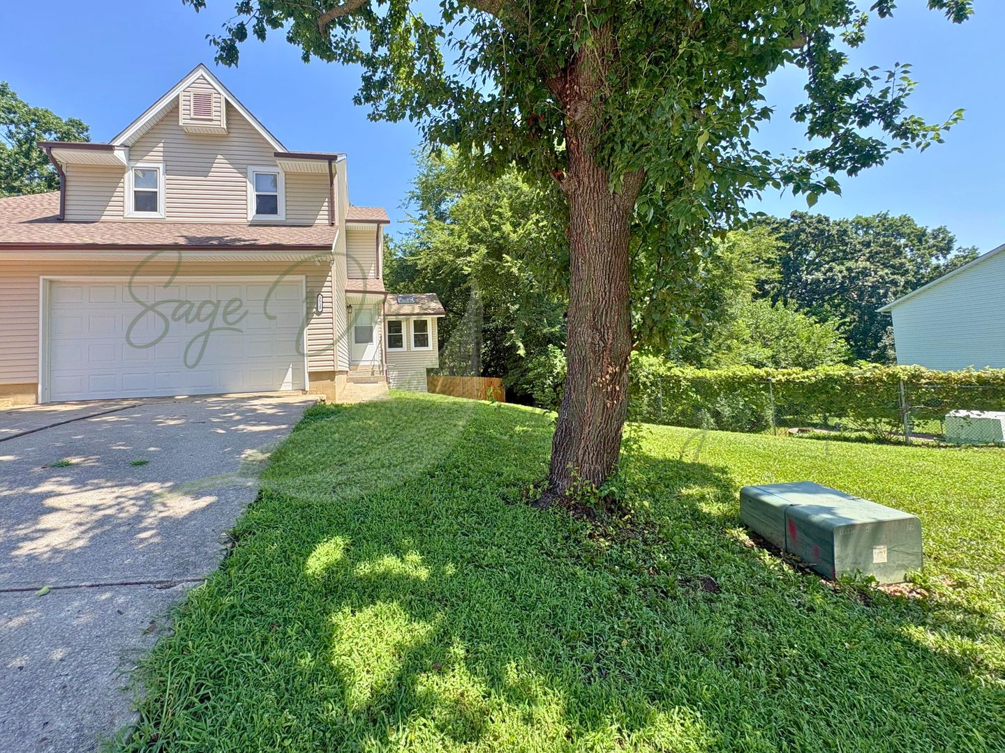 Blue Springs House: 3513 SW McDanial Ave.
