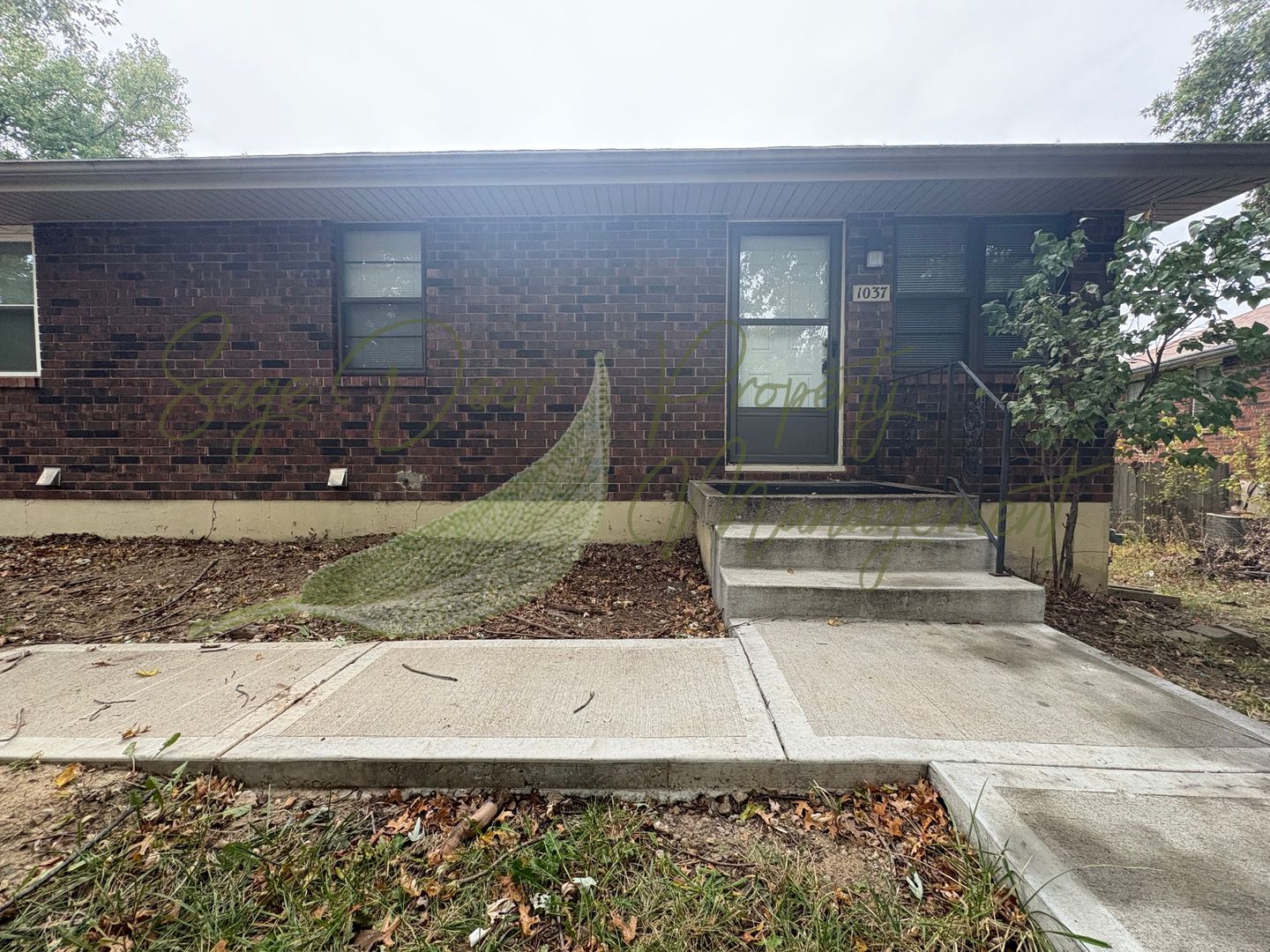 Blue Springs Apartment: 1037 & 1039 SW Kings Cross Rd