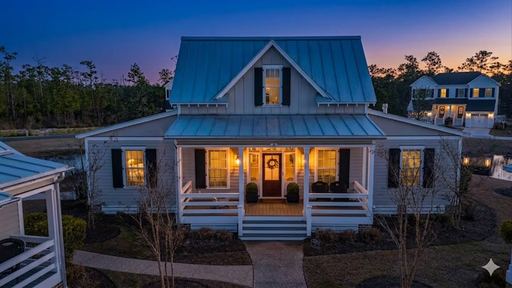 Admiral's Landing - Boathouse Row Cottage in River Dunes