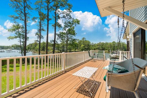 Tranquil Waters - Waterfront home with private dock