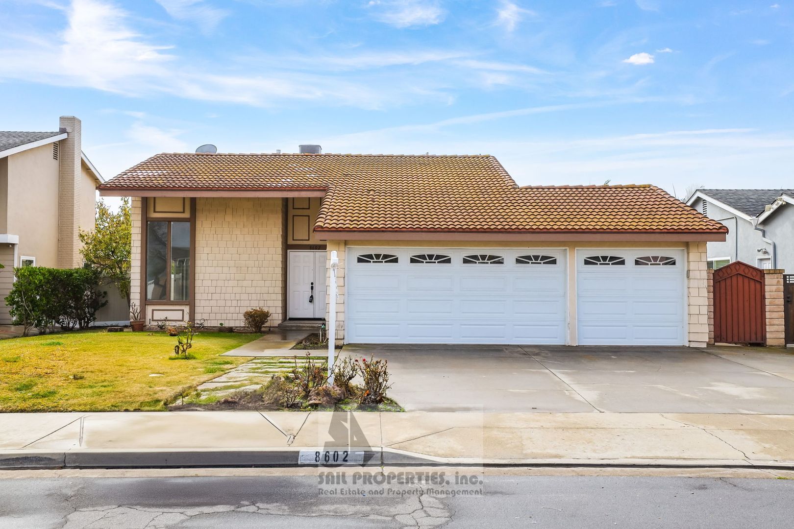 Huntington Beach House: 8602 Doremere Drive
