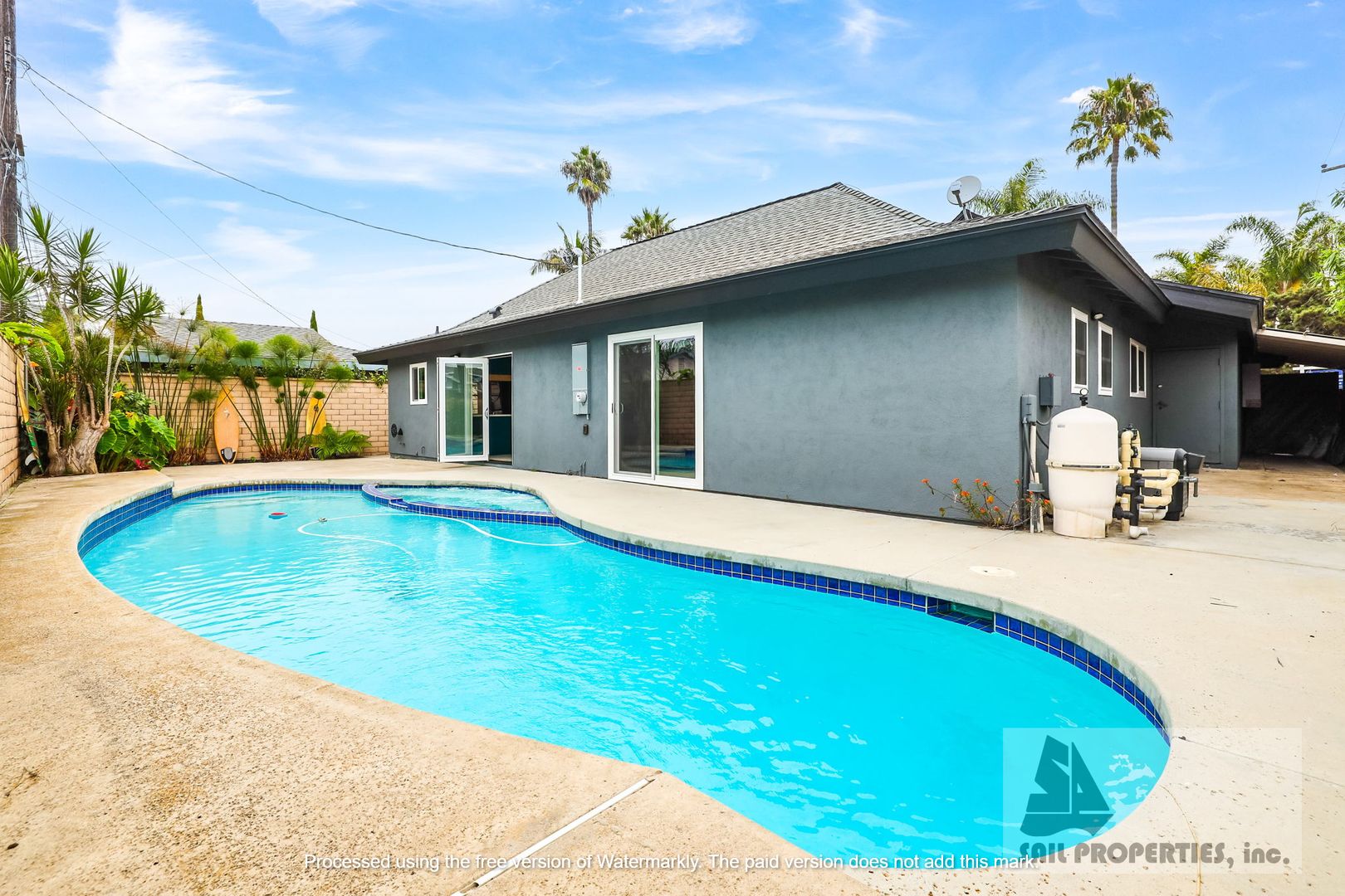 Huntington Beach House: 9472 Tiki Cir