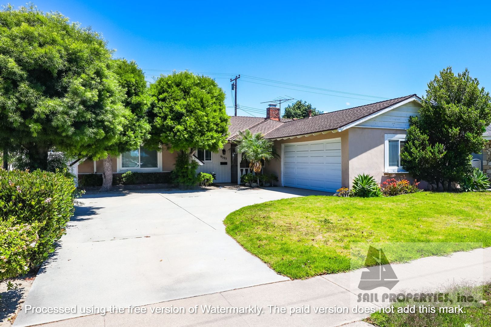 Fountain Valley House: 9595 Toucan Ave