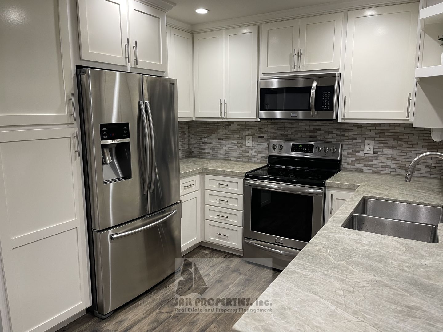 Huntington Beach Condo: 21372 Brookhurst St - Unit 516
