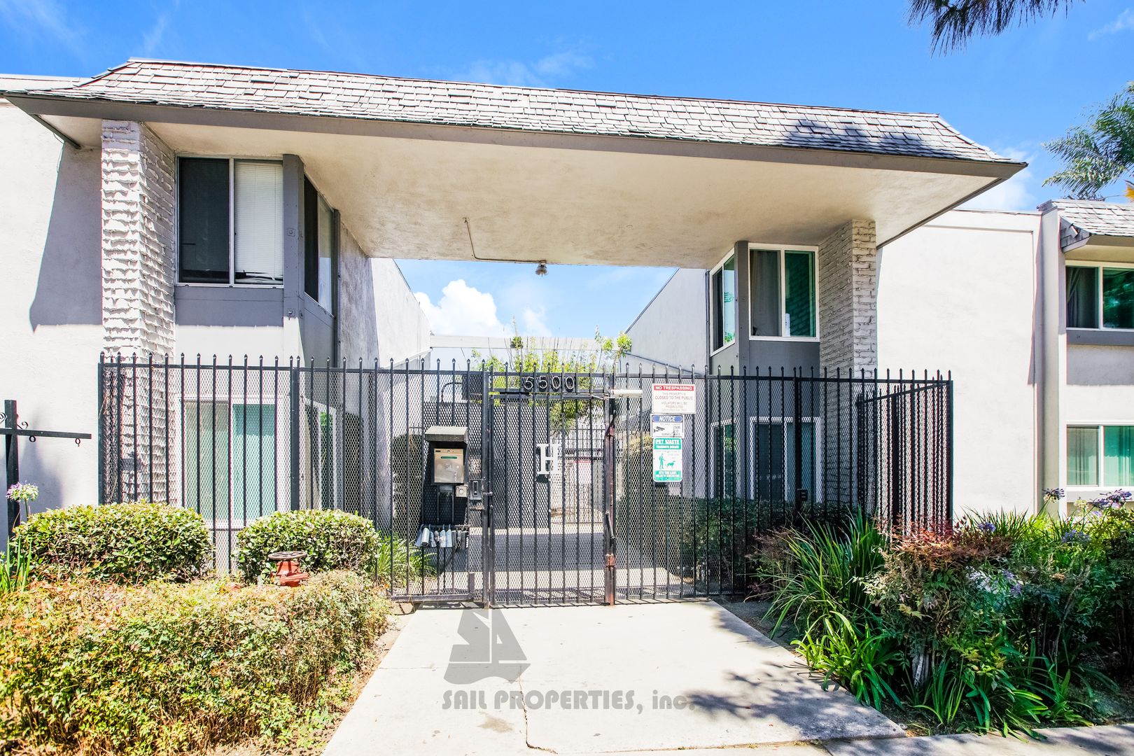 Long Beach Condo: 5500 Ackerfield Ave - Unit 310