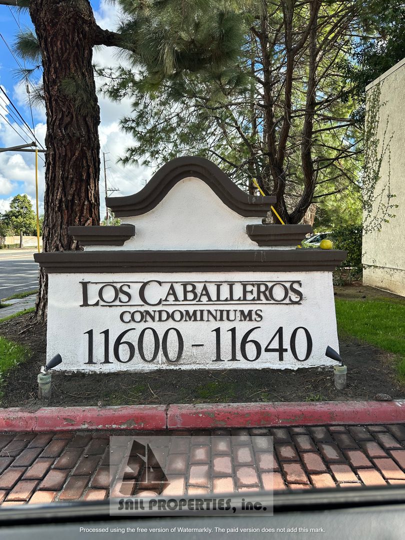 Fountain Valley Condo: 11630 Warner Ave Unit 414