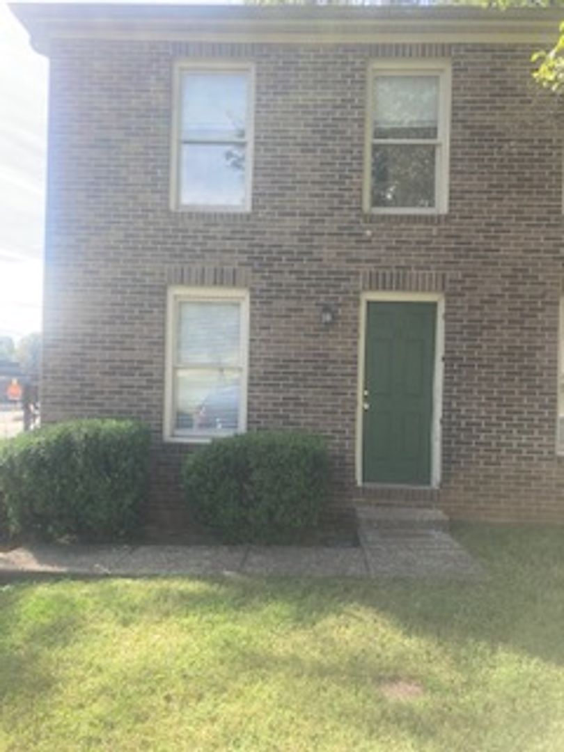 Bardstown Apartment: XXXXX