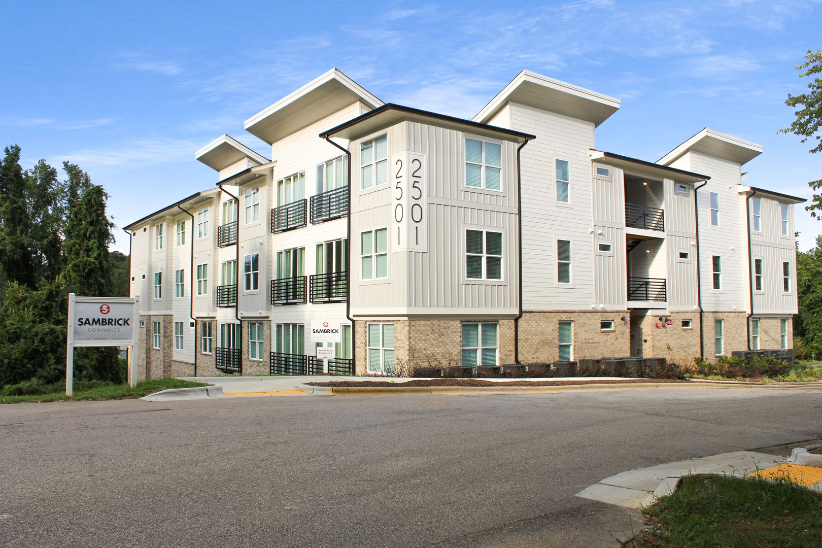 Raleigh Apartment: 2501 Pine Village Road