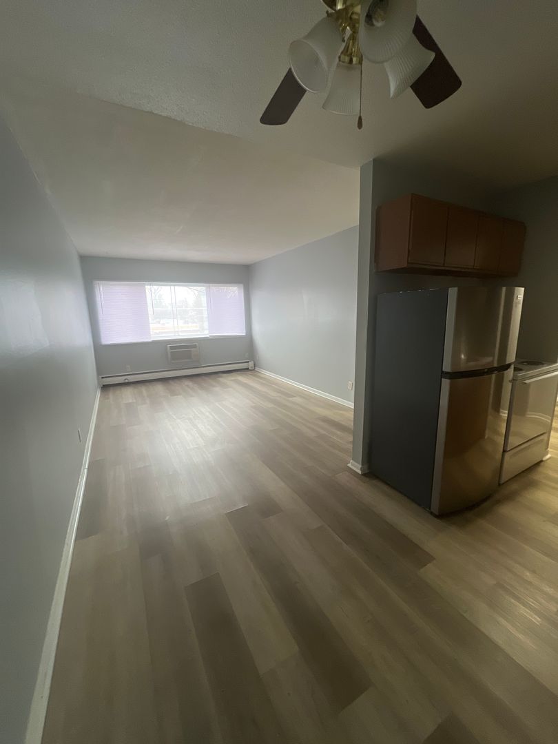 Saint Paul Apartment: 455 Maryland Avenue W