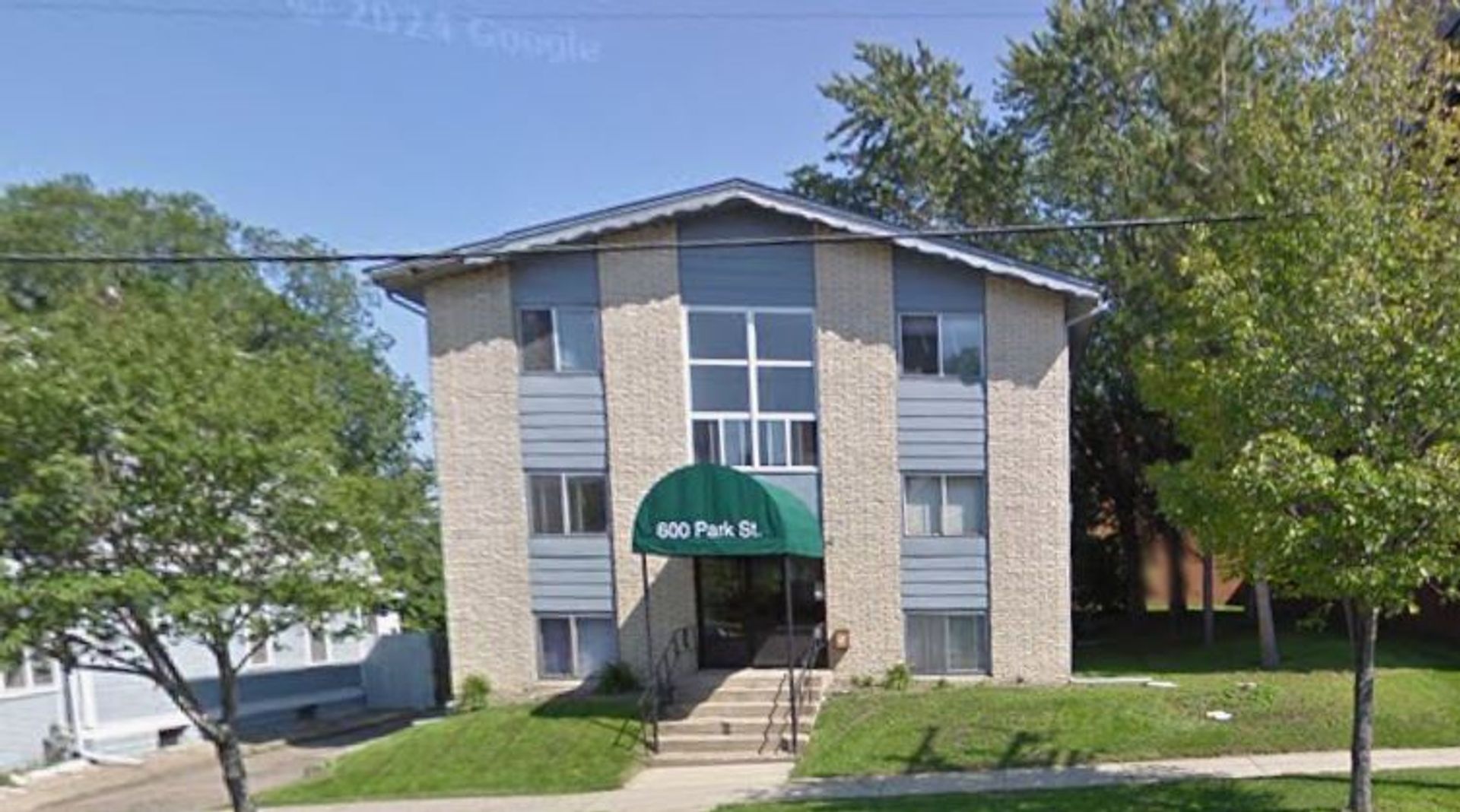 Saint Paul Apartment: 600 Park Street